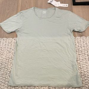 Men’s Zara T-shirt